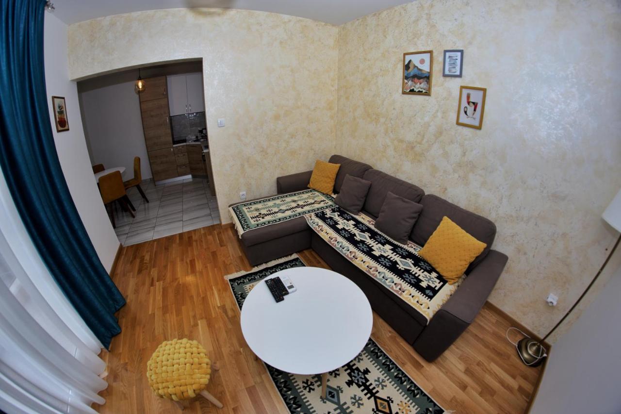 Apartmani Zecevic Nikšić Εξωτερικό φωτογραφία