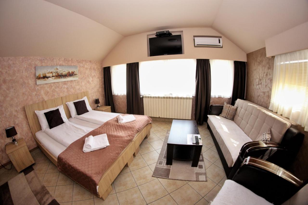 Apartmani Zecevic Nikšić Εξωτερικό φωτογραφία